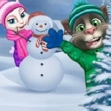 Talking Tom Playing Snowballs
